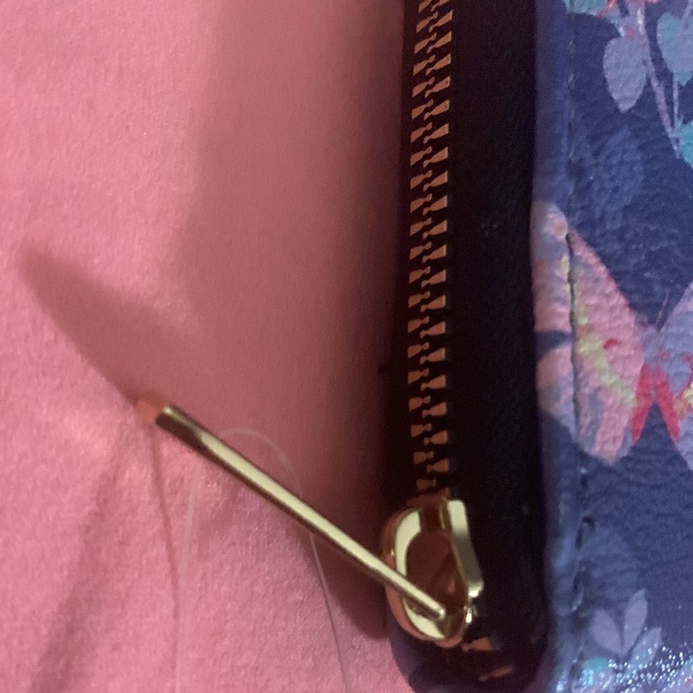 Butterfly Wallet  - Picture 6 of 9